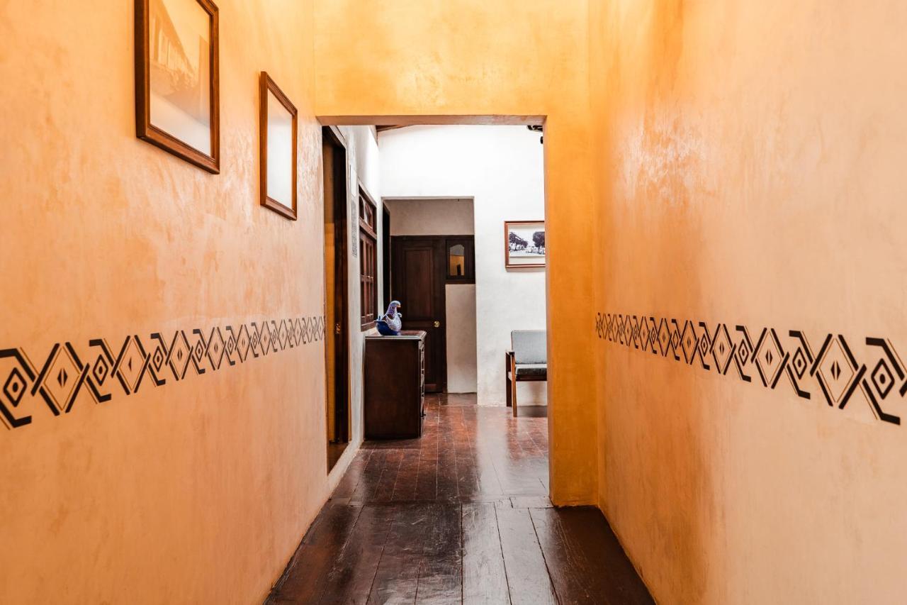 Yox Hotel Boutique San Cristóbal de Las Casas Kültér fotó Interior of the hotel